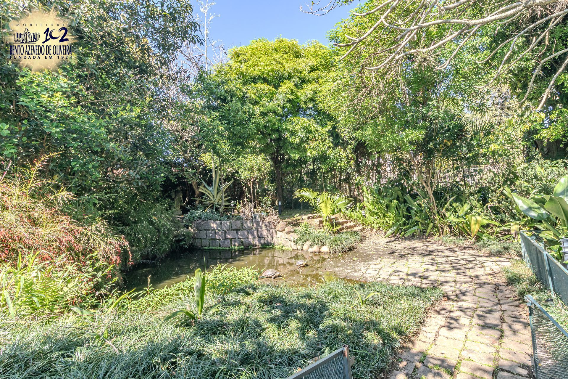 Casa, 4 quartos, 240 m² - Foto 28