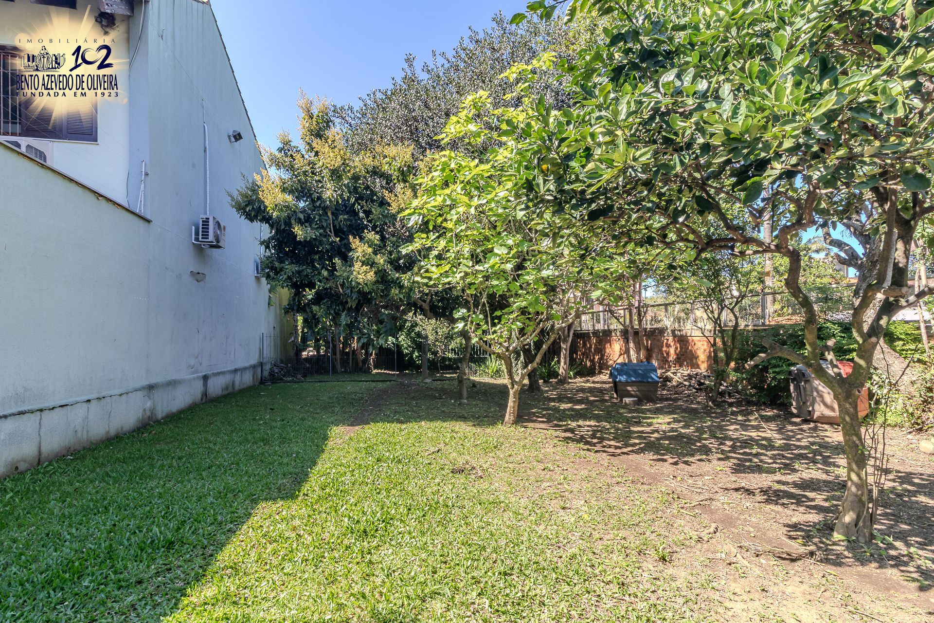 Casa, 4 quartos, 240 m² - Foto 39