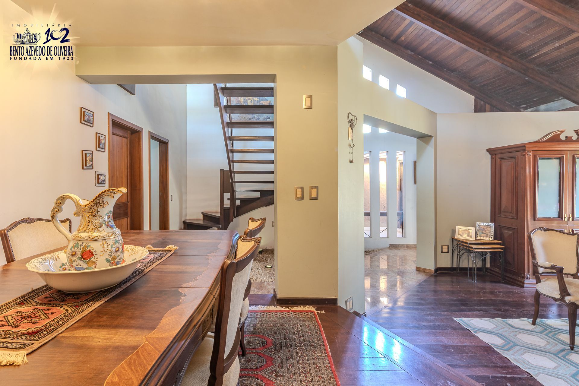 Casa, 4 quartos, 240 m² - Foto 18