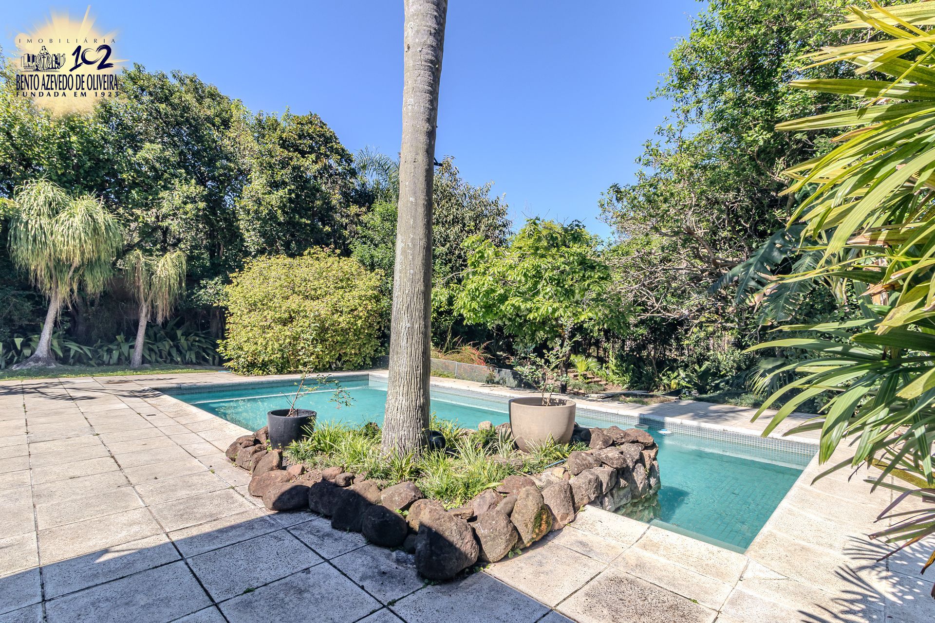 Casa, 4 quartos, 240 m² - Foto 13