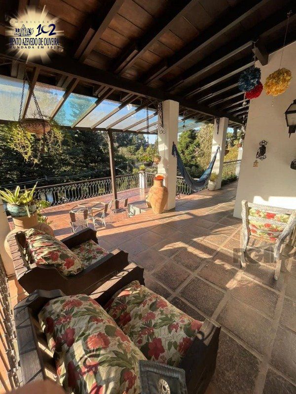 Casa, 5 quartos, 397 m² - Foto 1