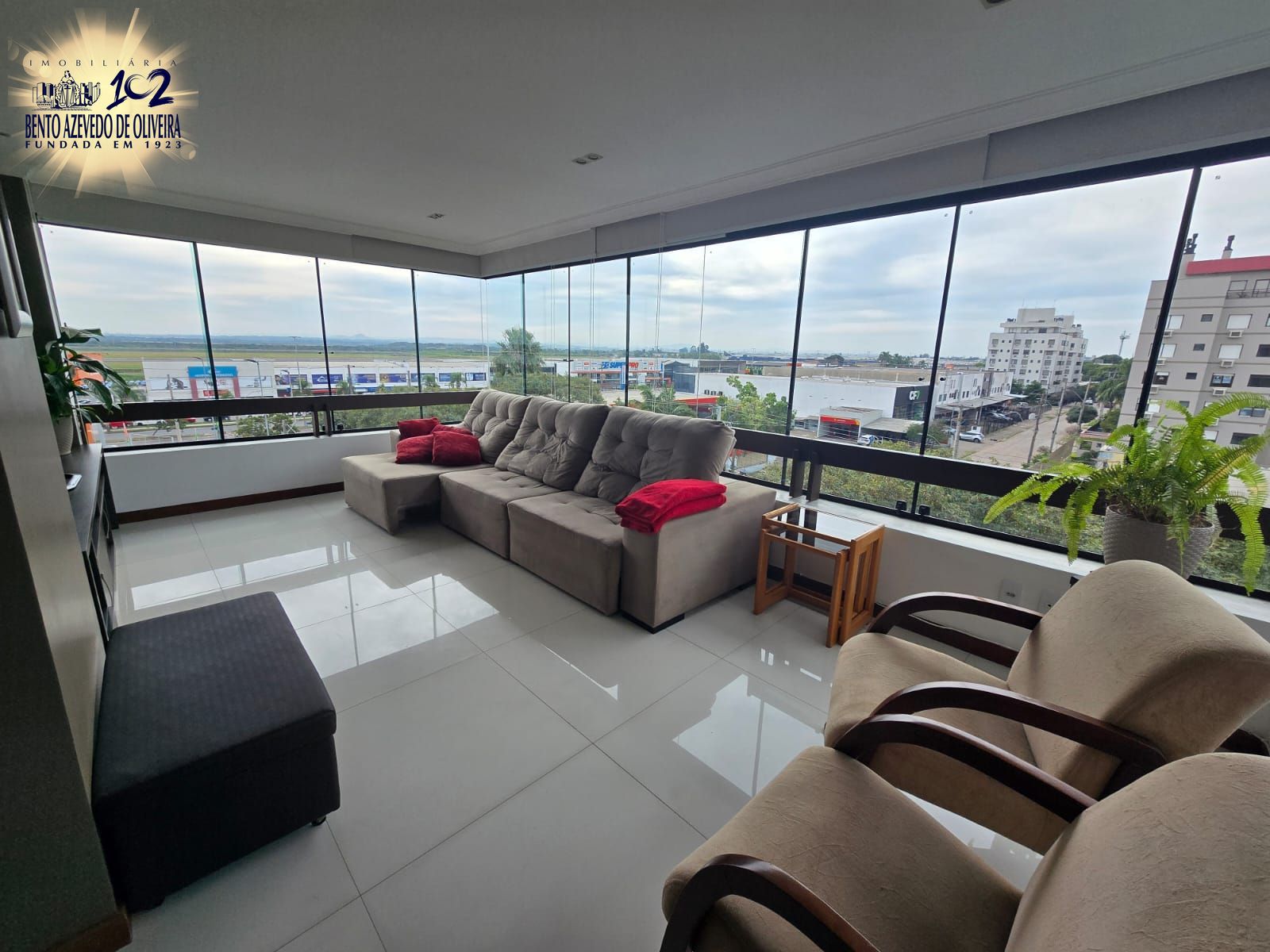 Cobertura, 3 quartos, 296 m² - Foto 4