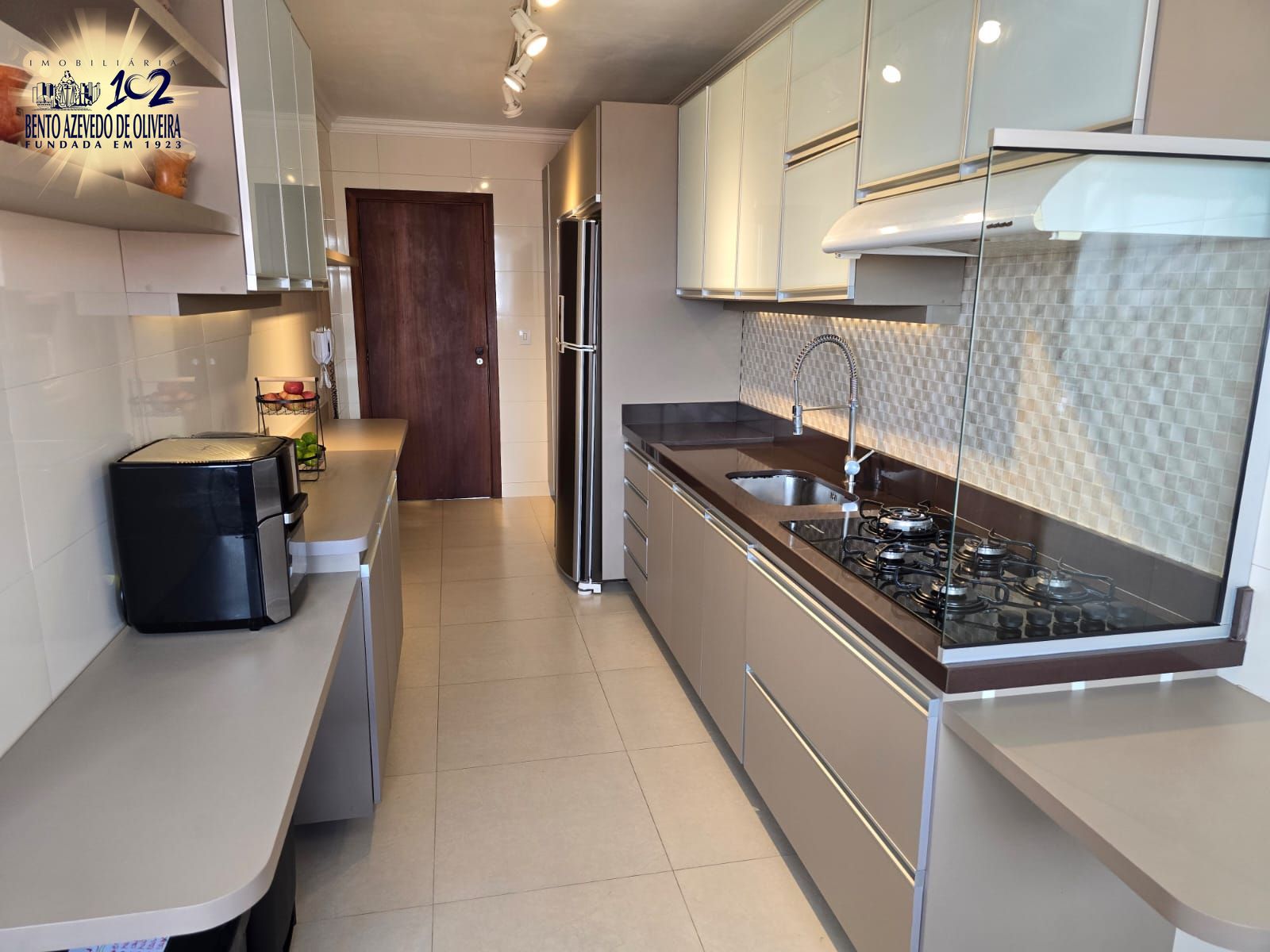 Cobertura, 3 quartos, 296 m² - Foto 12