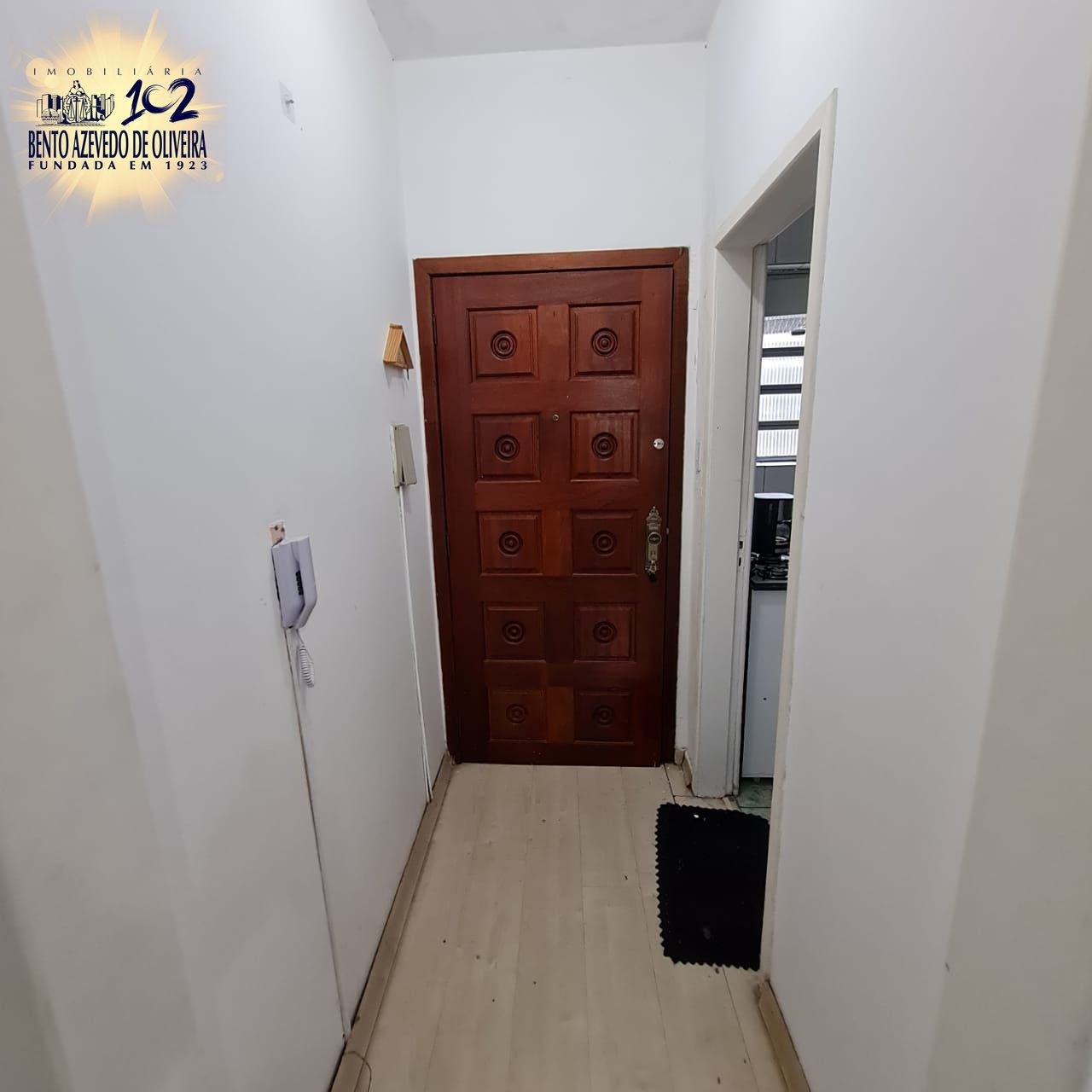 HALL ENTRADA APTO