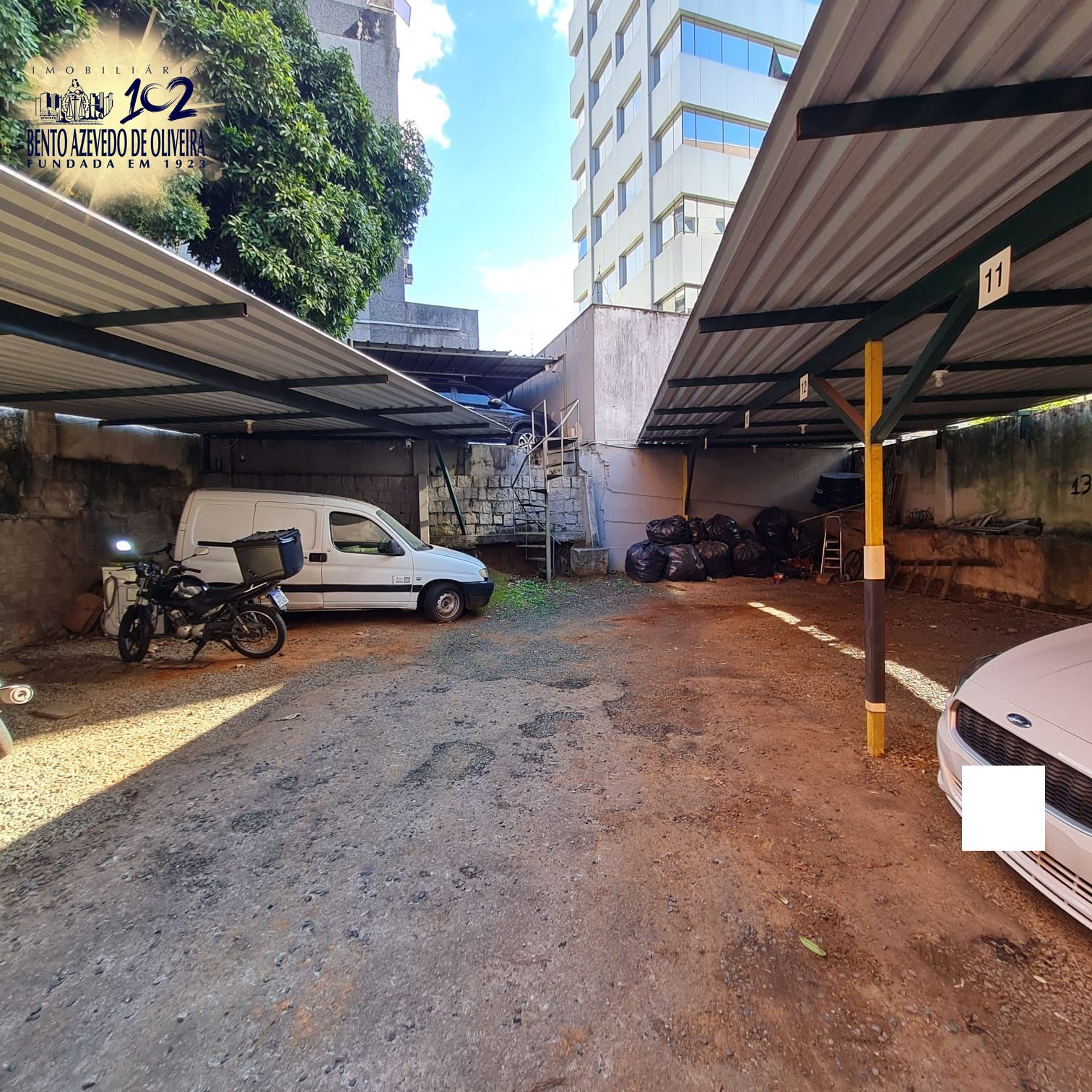 Loteamento e Condomínio, 661 m² - Foto 4