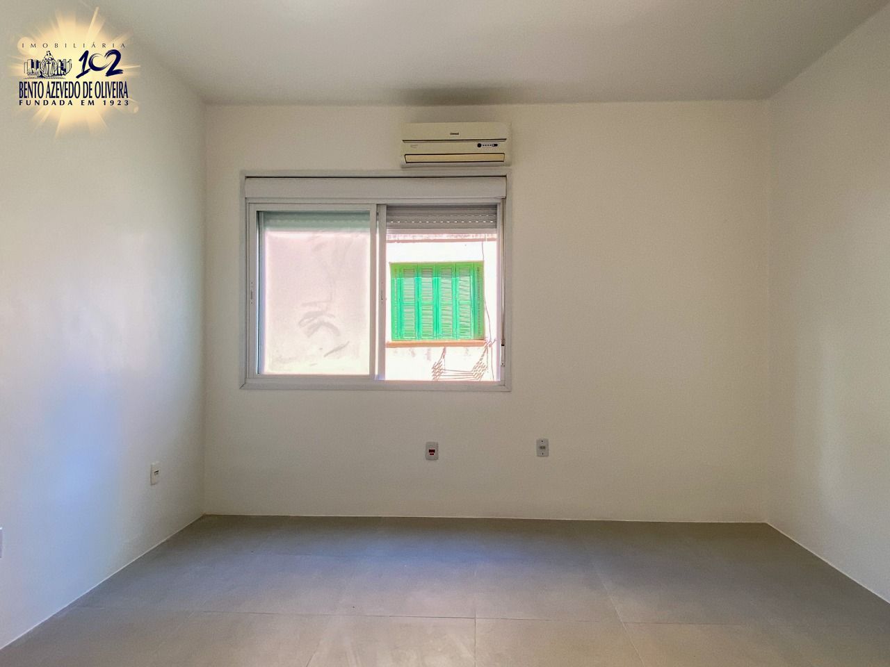 Apartamento, 1 quarto, 27 m² - Foto 2