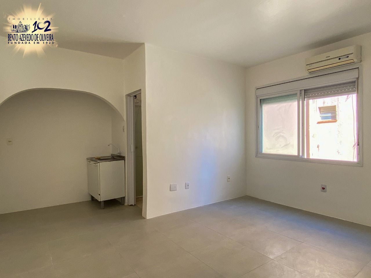Apartamento, 1 quarto, 27 m² - Foto 1