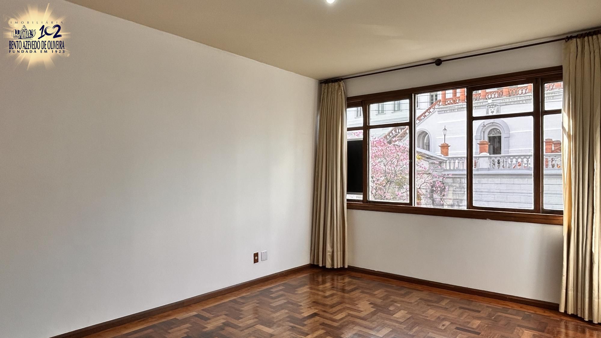 Apartamento, 3 quartos, 109 m² - Foto 2