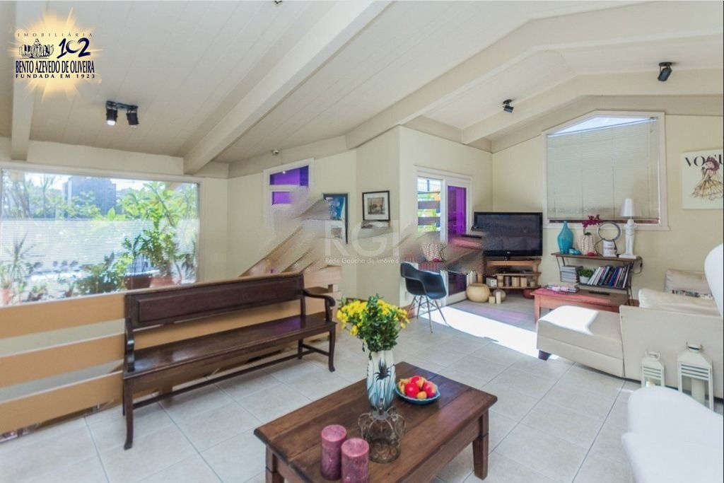 LIVING PARTE SUPERIOR