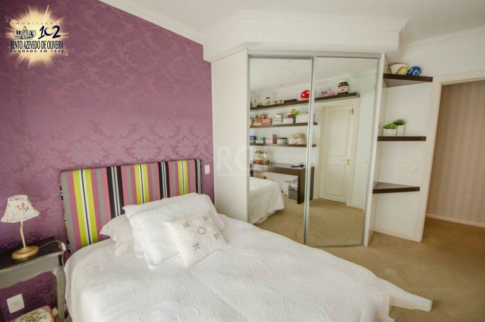 Suite 1