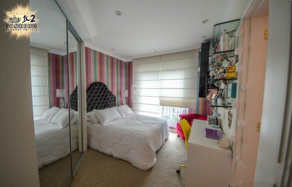 Suite 1