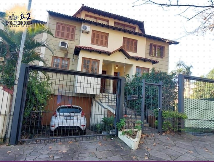Casa, 3 quartos, 159 m² - Foto 1