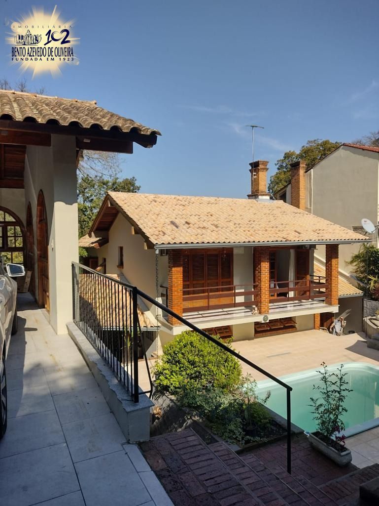 Casa, 4 quartos, 350 m² - Foto 1