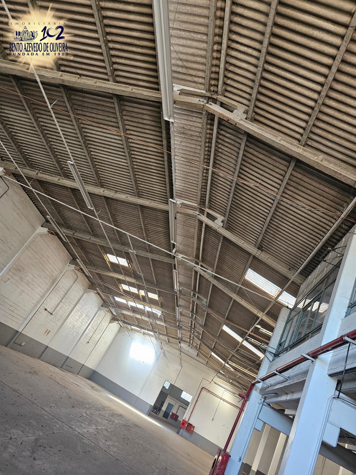 Depósito-Galpão, 2200 m² - Foto 2