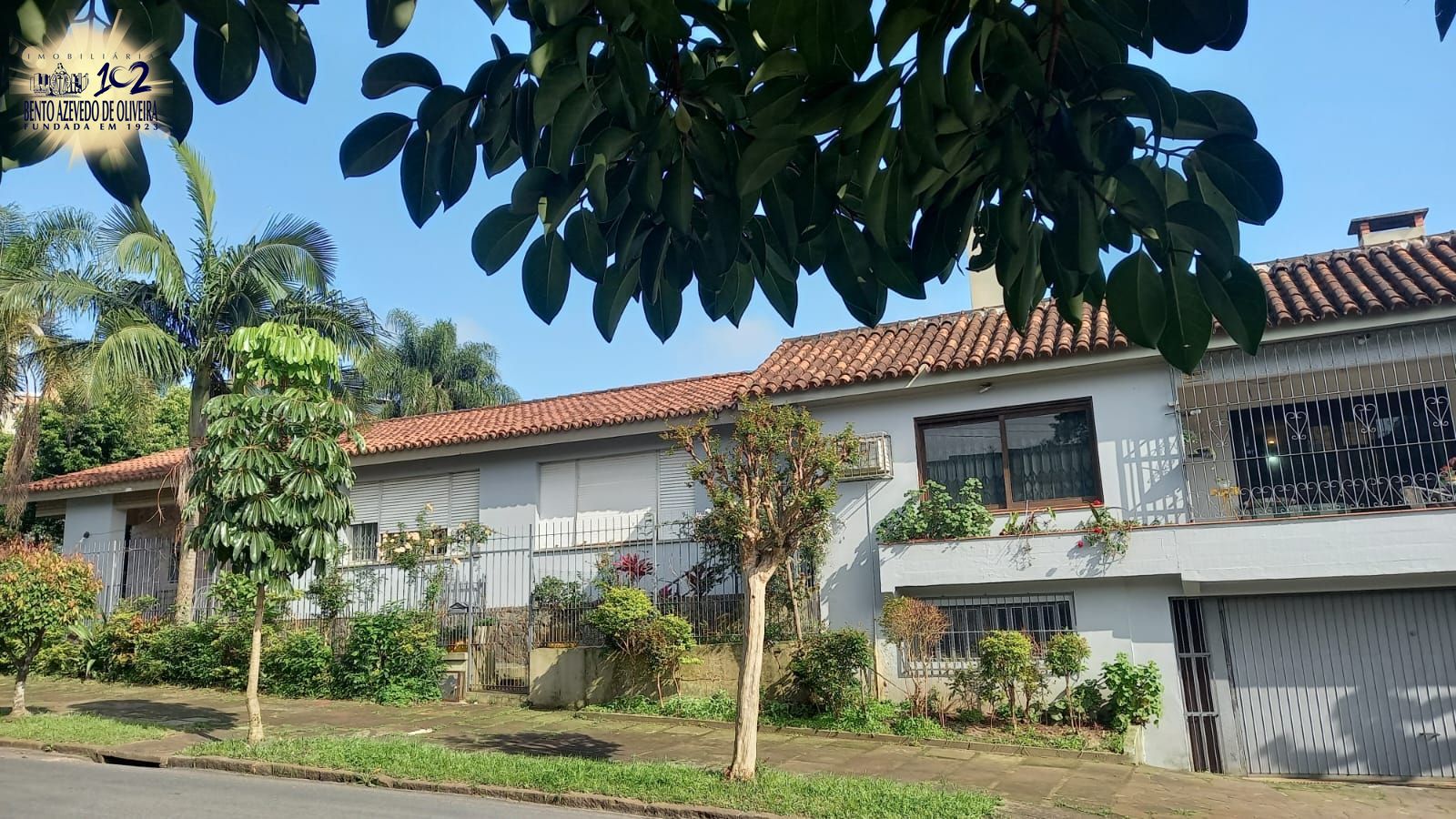 Casa, 5 quartos, 360 m² - Foto 1