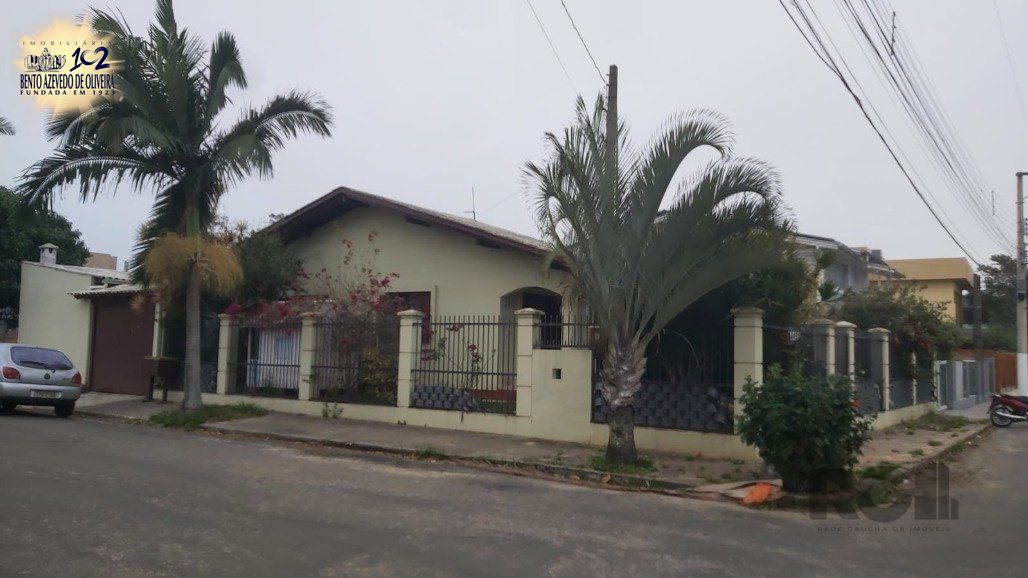 Casa, 4 quartos, 82 m² - Foto 1