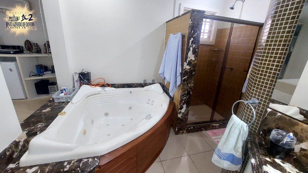 Casa, 4 quartos, 227 m² - Foto 29