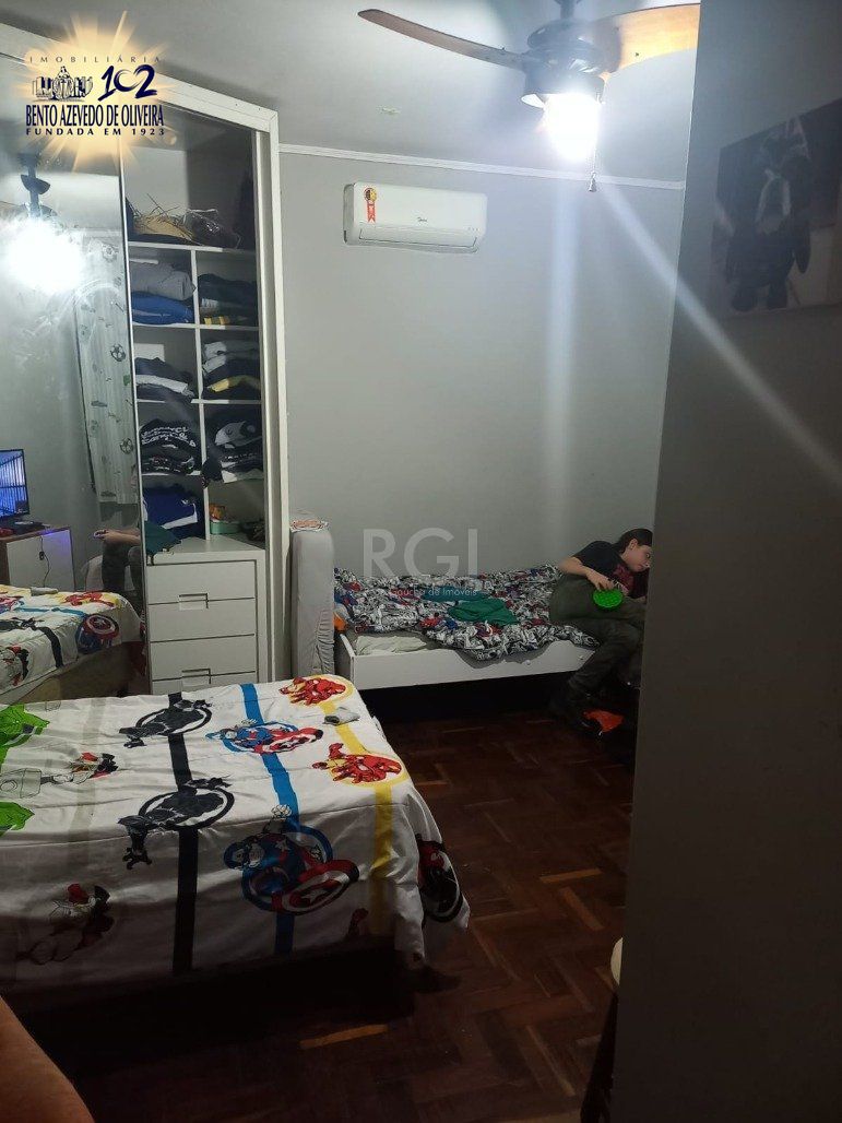 Casa, 4 quartos, 256 m² - Foto 3