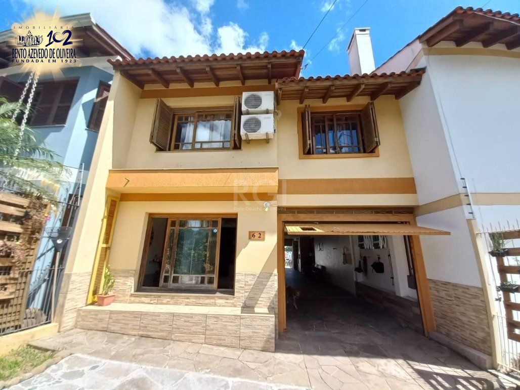 Casa, 4 quartos, 188 m² - Foto 1