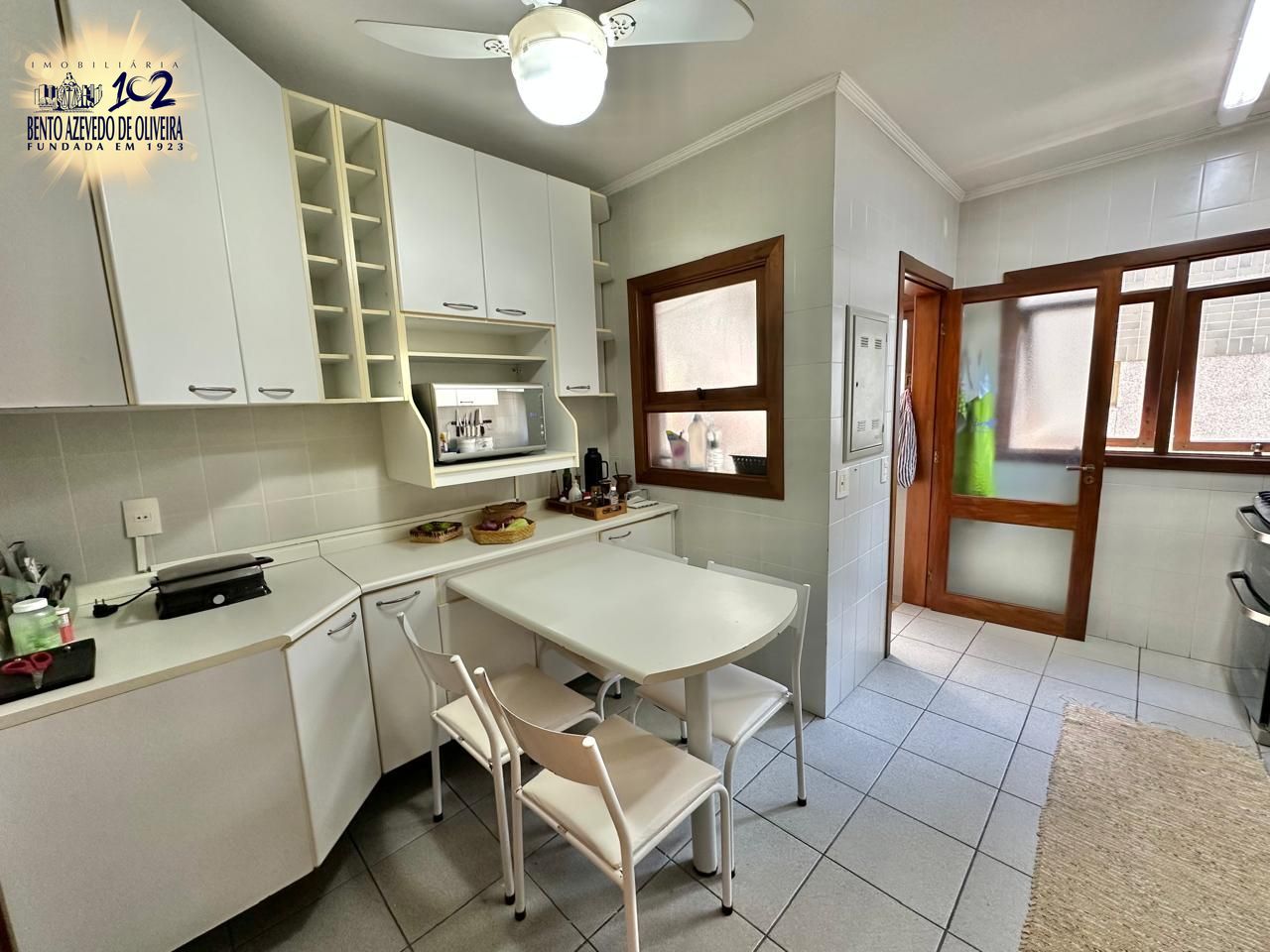 primeiro andar cozinha