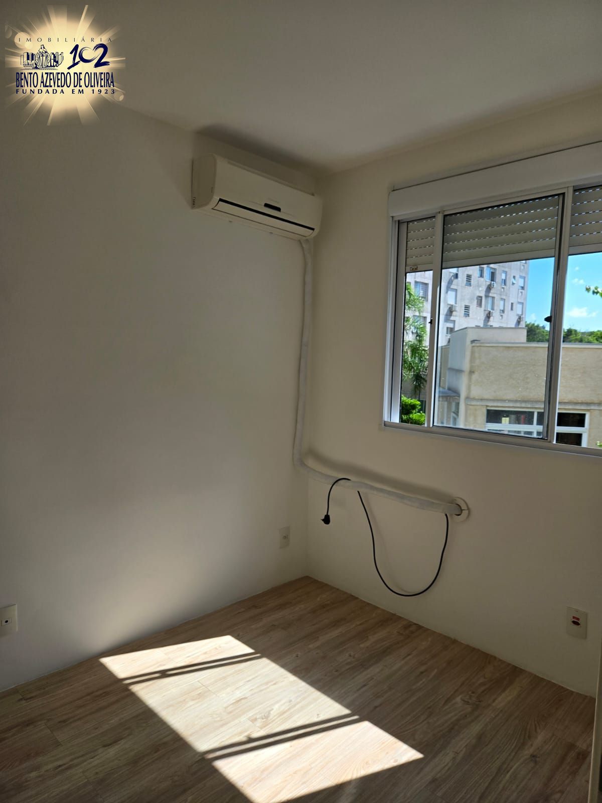 QUARTO CASAL