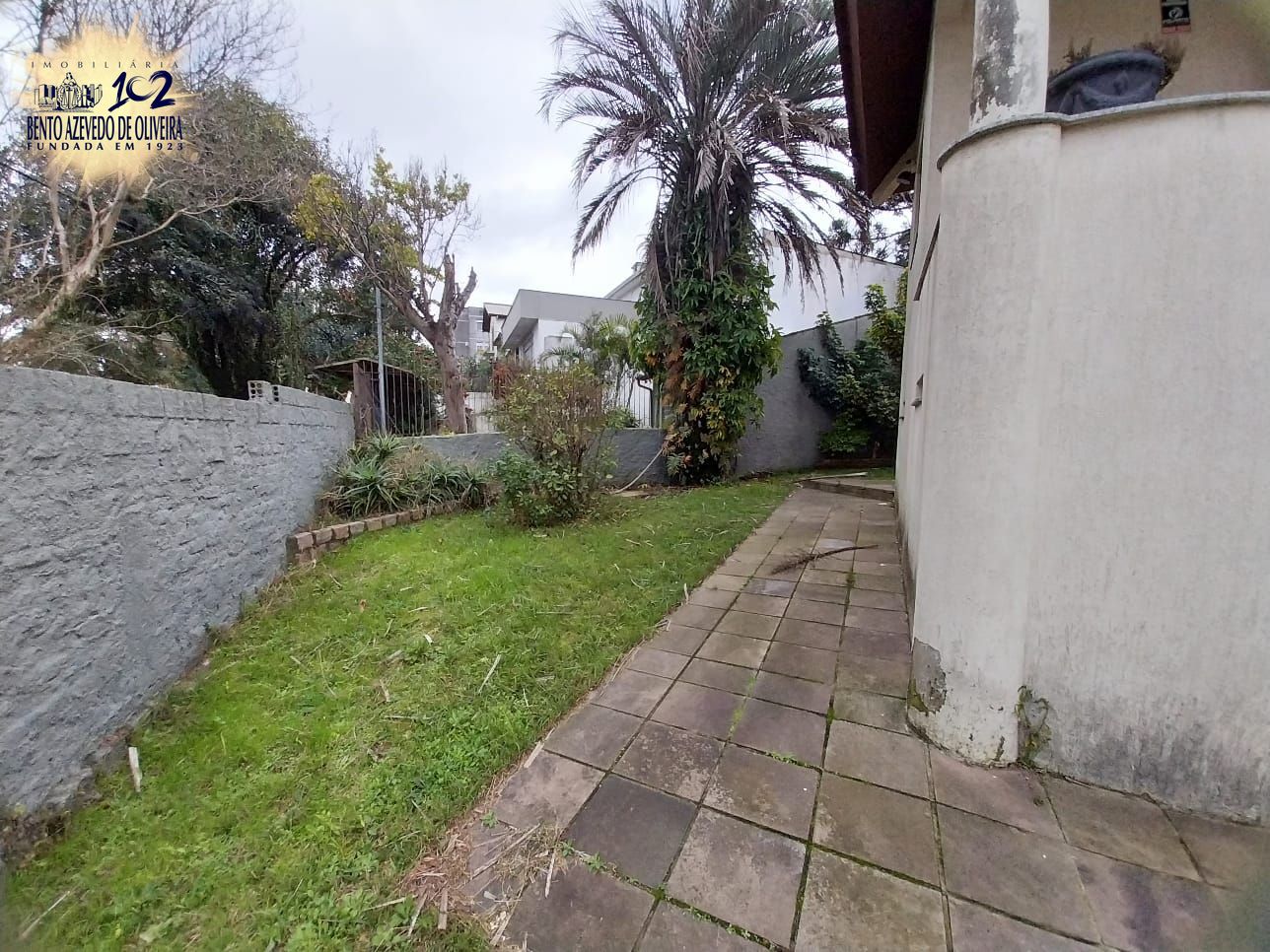 Casa, 5 quartos, 304 m² - Foto 2