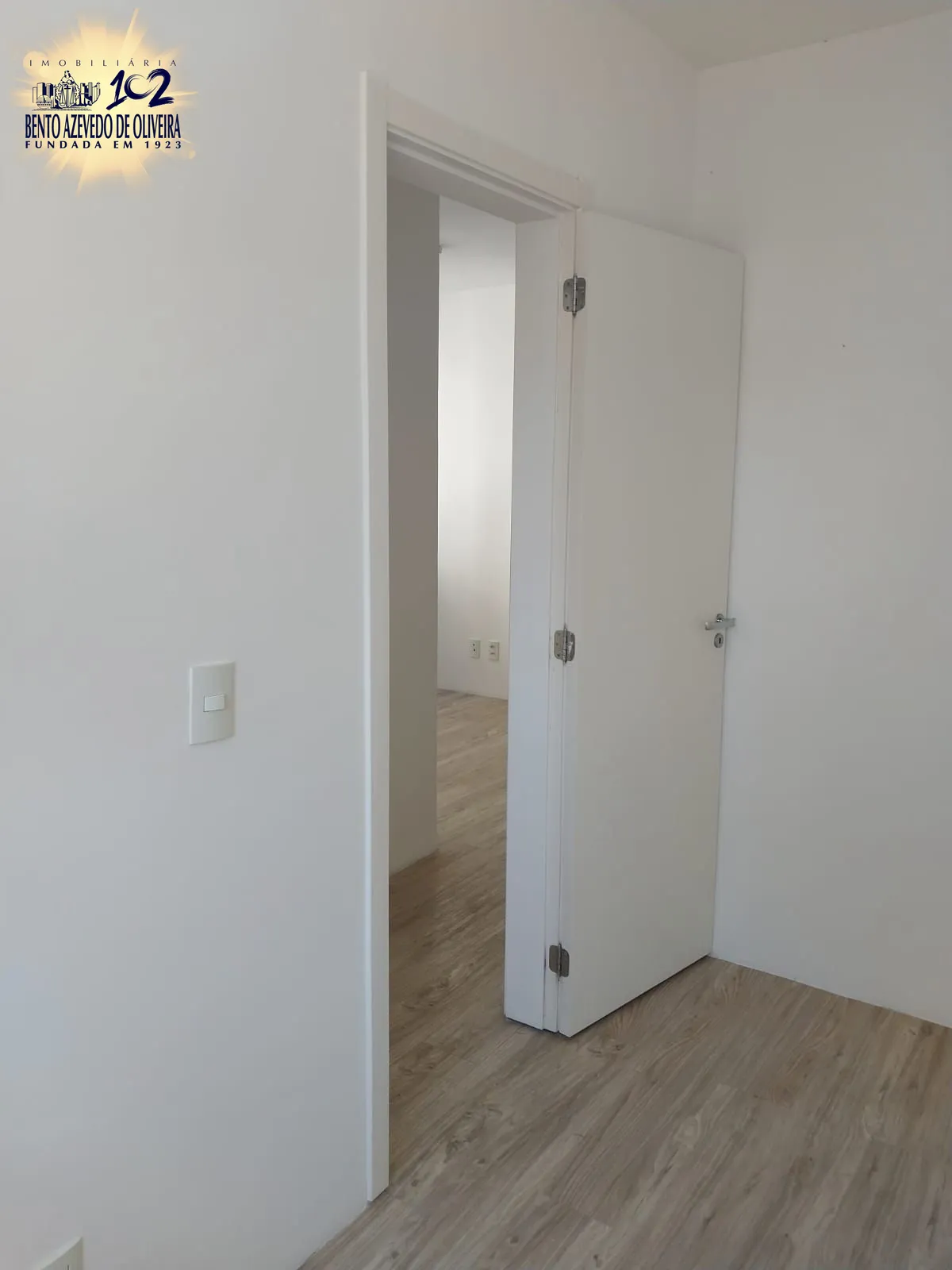 QUARTO CASAL