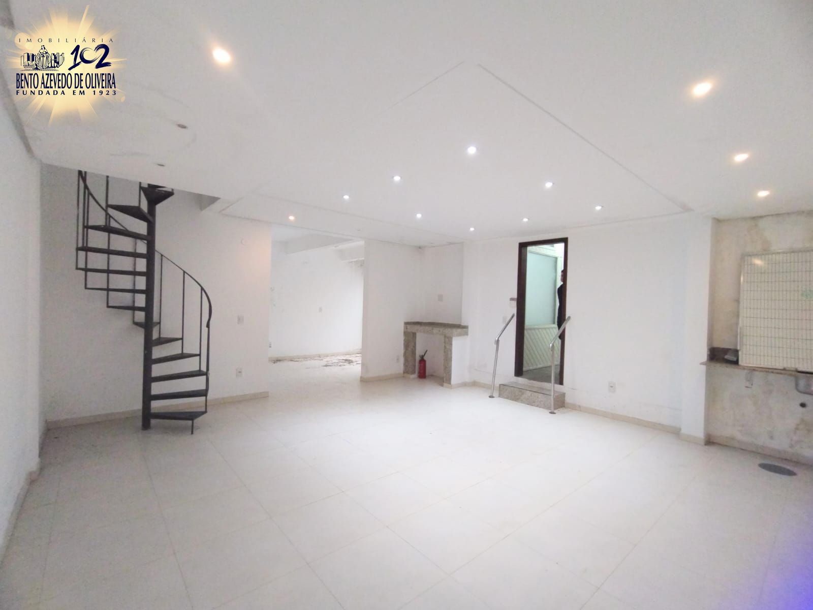Casa, 3 quartos, 244 m² - Foto 6