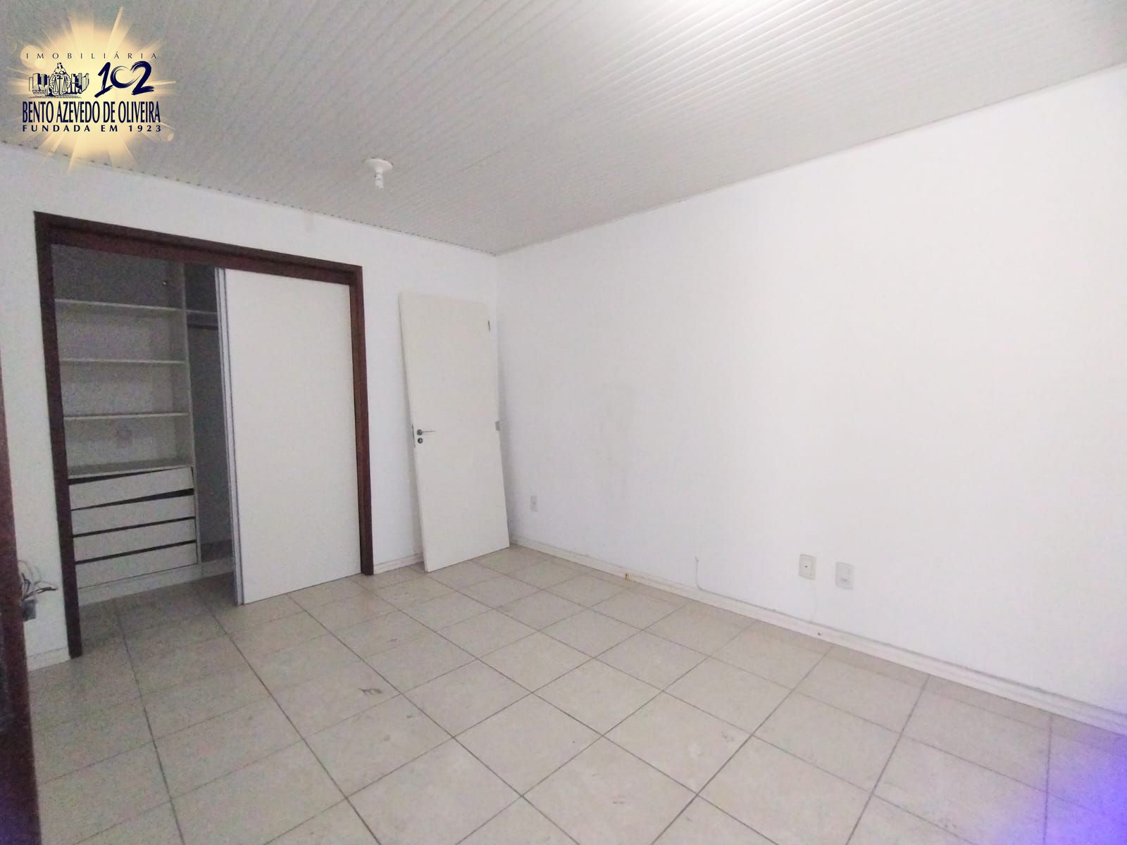 Casa, 3 quartos, 244 m² - Foto 15