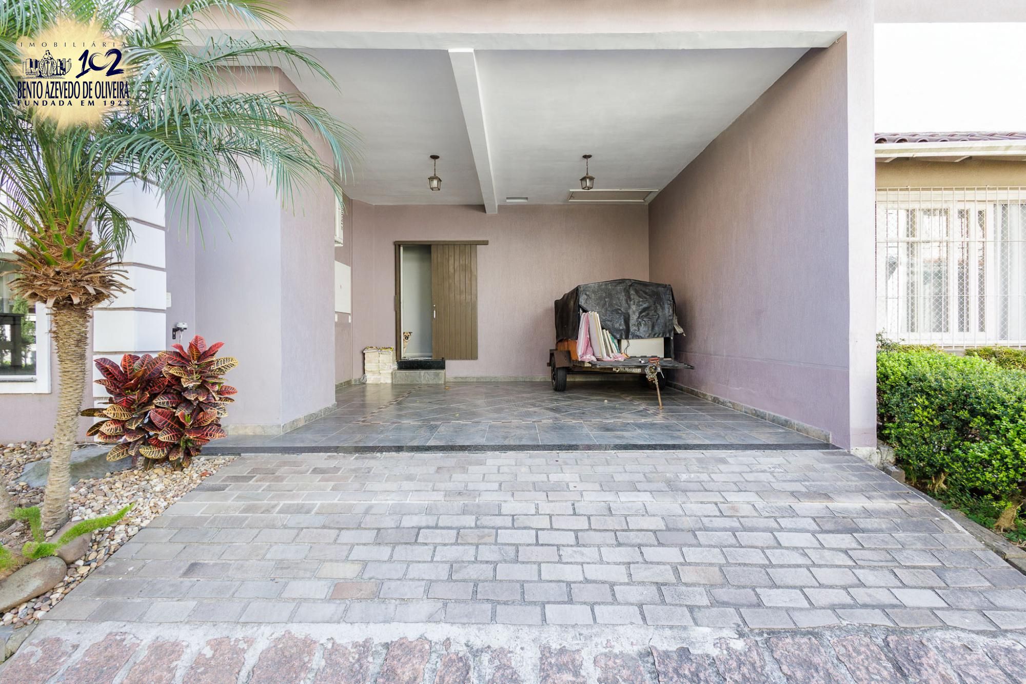 Casa, 4 quartos, 226 m² - Foto 2