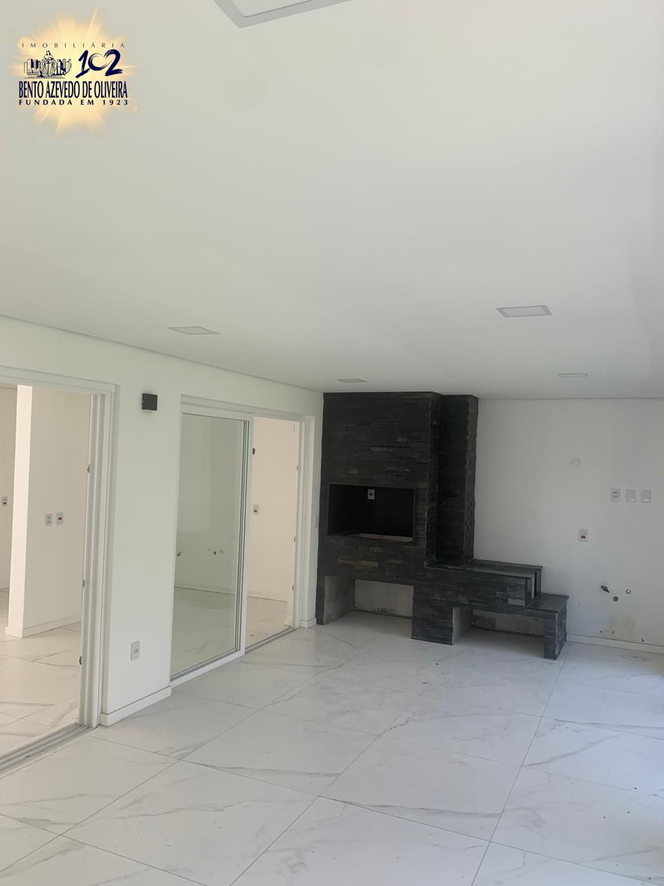 Casa, 3 quartos, 294 m² - Foto 3