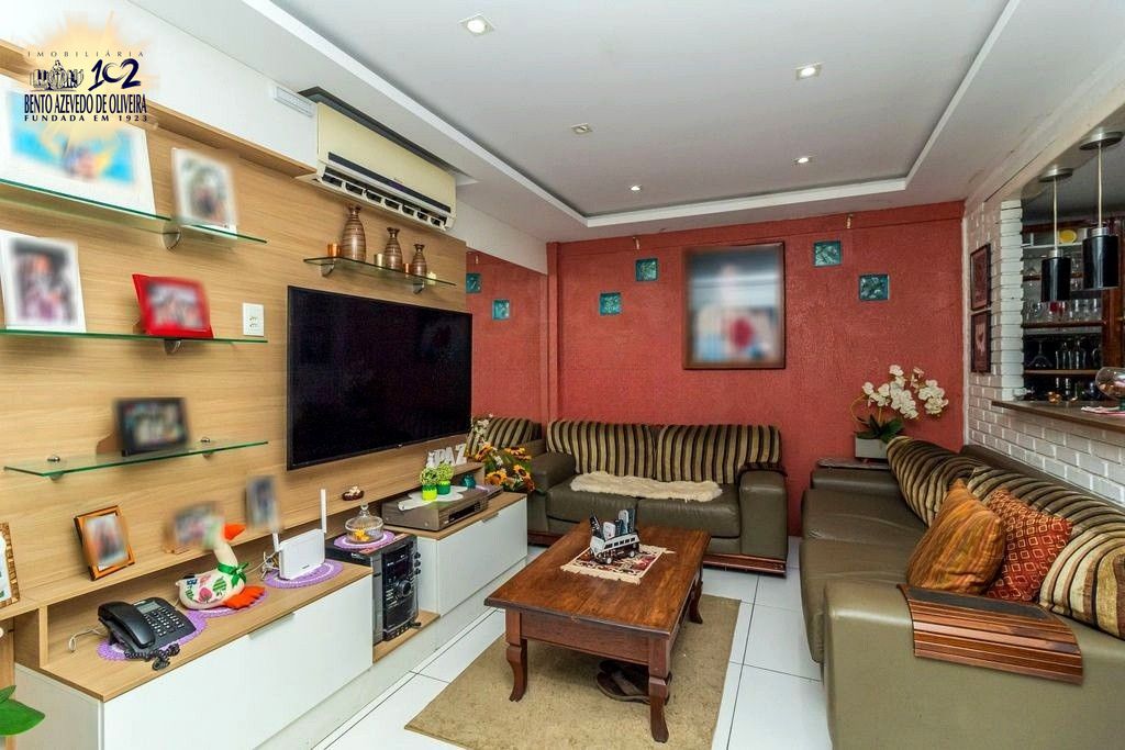 Casa, 3 quartos, 216 m² - Foto 4