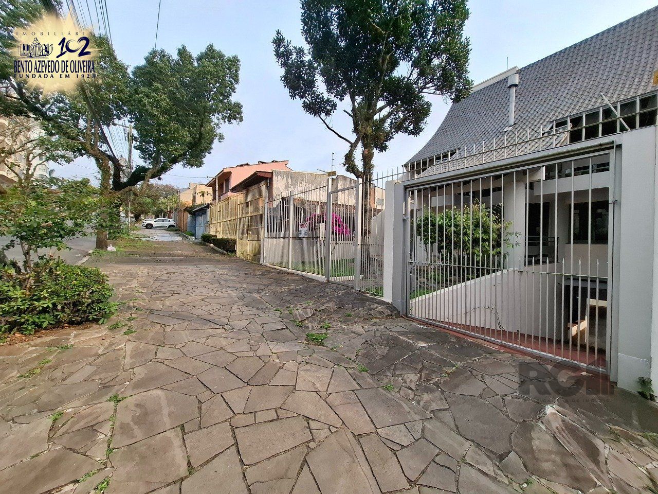 Casa, 4 quartos, 299 m² - Foto 2