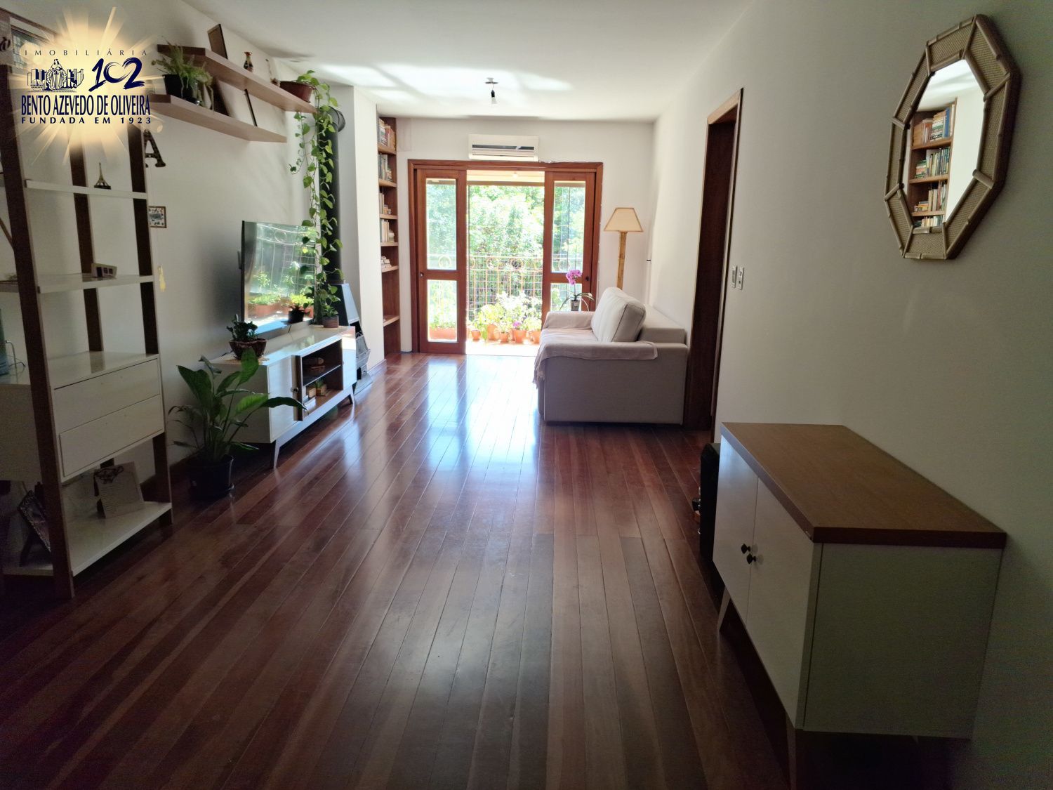 Apartamento, 3 quartos, 100 m² - Foto 2