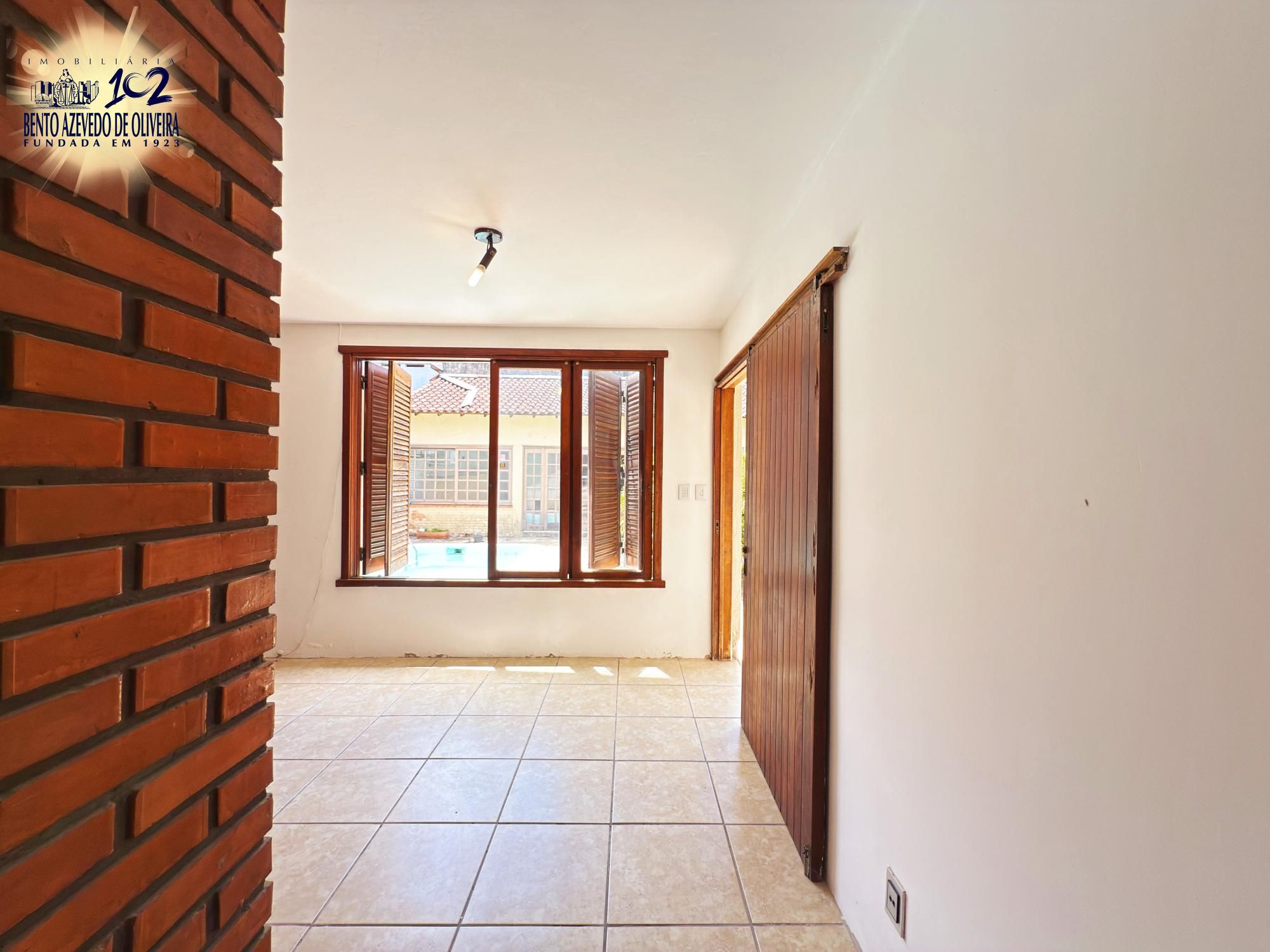 Casa, 3 quartos, 252 m² - Foto 28