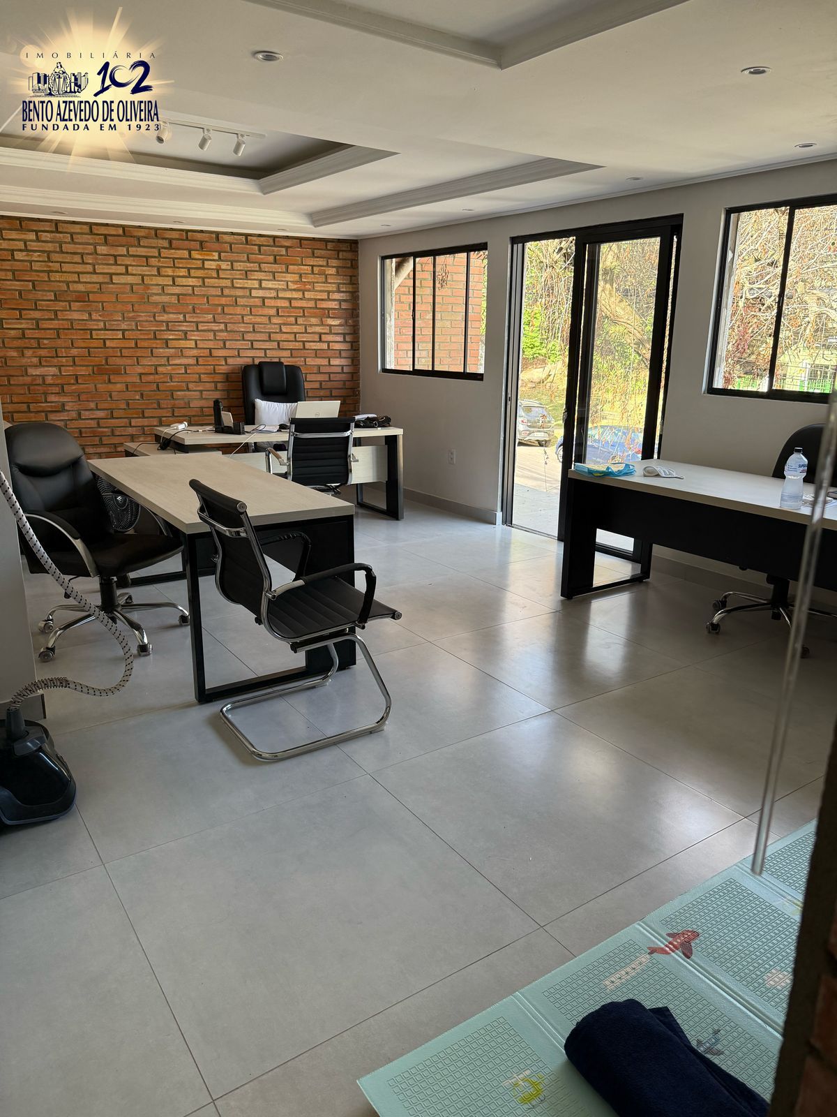 Casa, 3 quartos, 280 m² - Foto 1