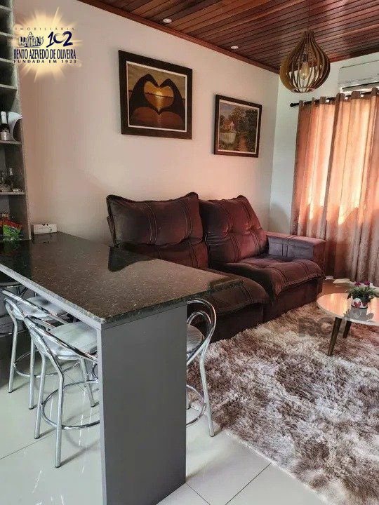 Casa, 4 quartos, 97 m² - Foto 1