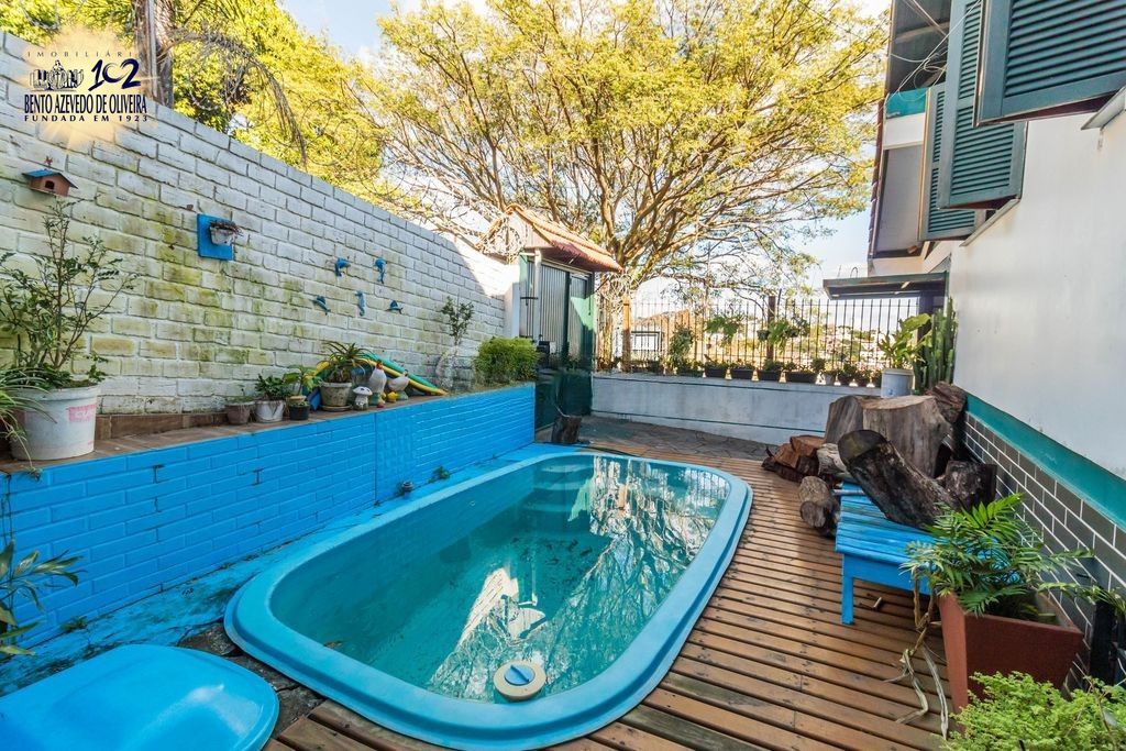 Casa, 3 quartos, 216 m² - Foto 2