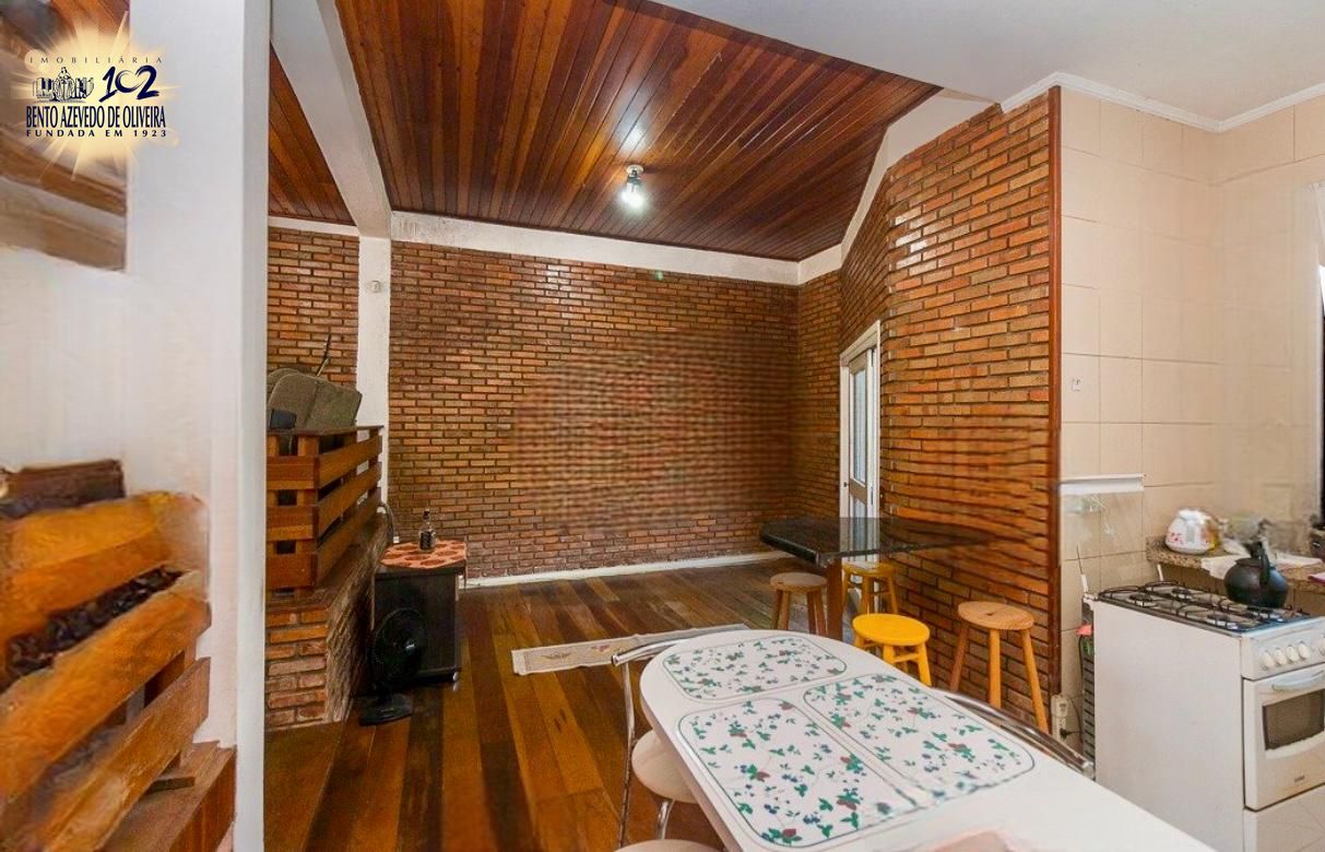 Casa, 3 quartos, 230 m² - Foto 2