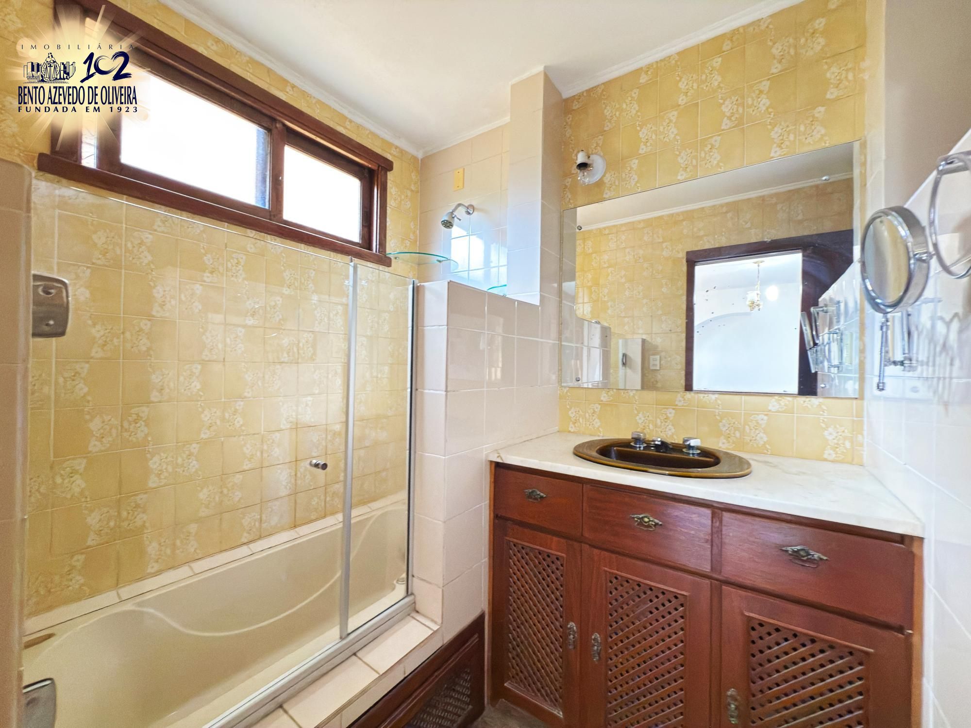 Casa, 3 quartos, 252 m² - Foto 26