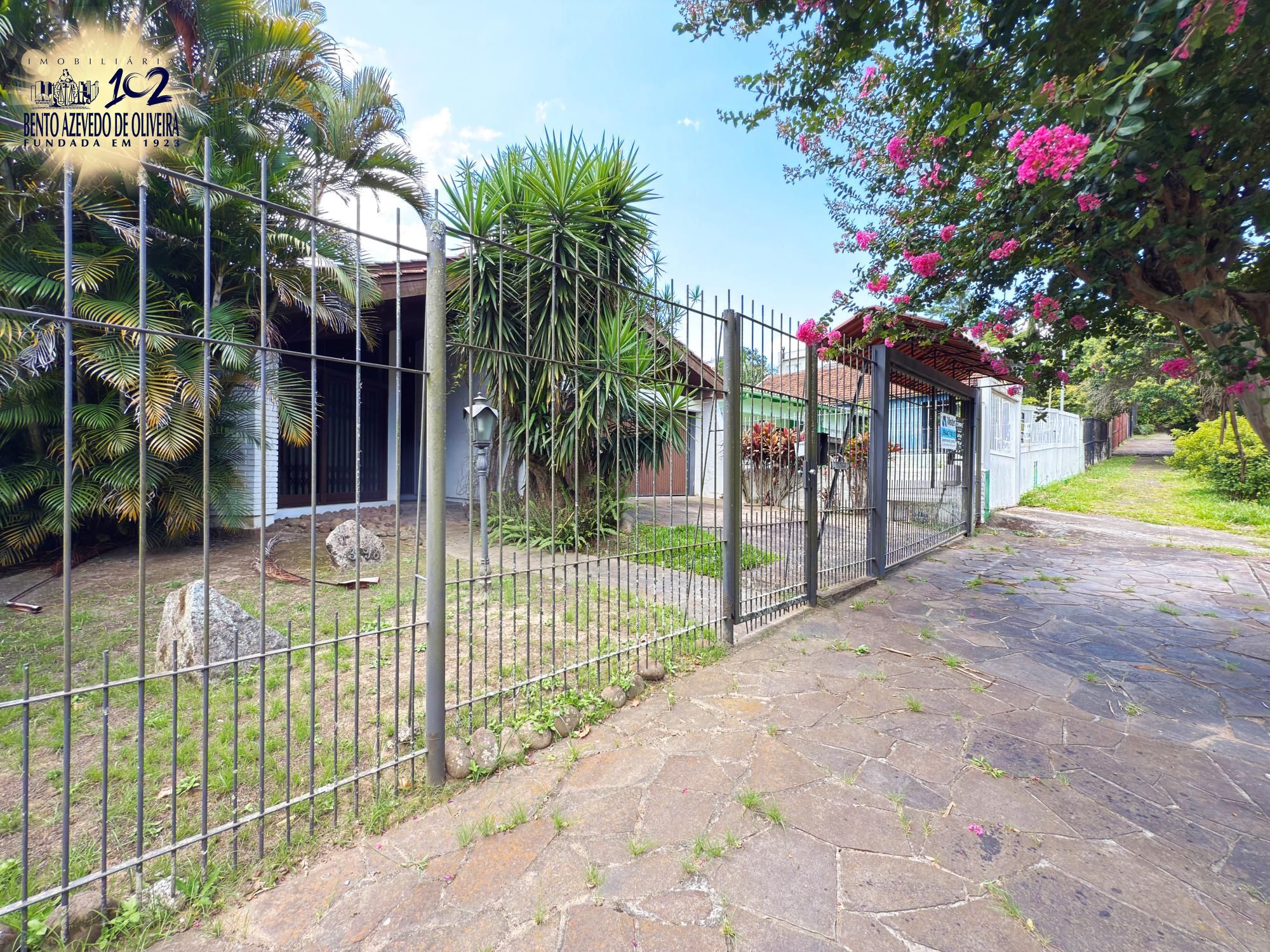 Casa, 3 quartos, 252 m² - Foto 56