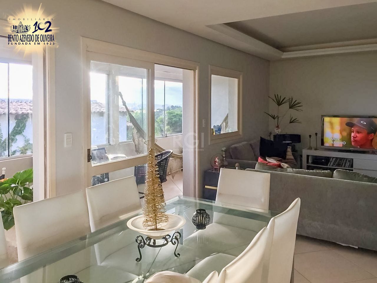 Casa, 3 quartos, 280 m² - Foto 1