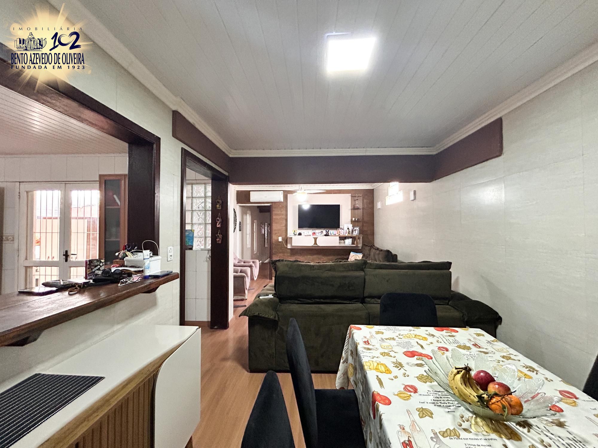 Casa, 4 quartos, 140 m² - Foto 1