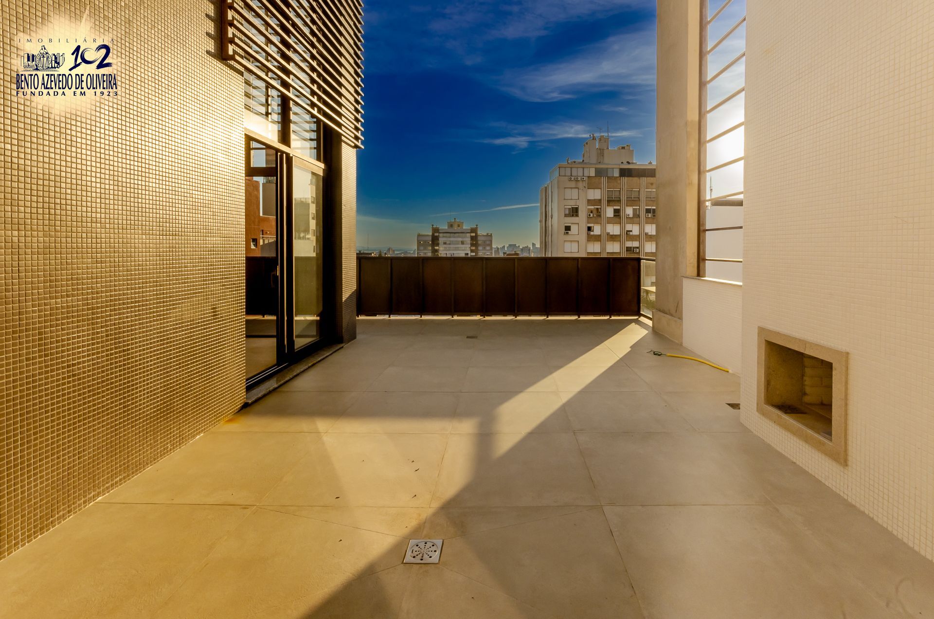 Cobertura, 3 quartos, 297 m² - Foto 4