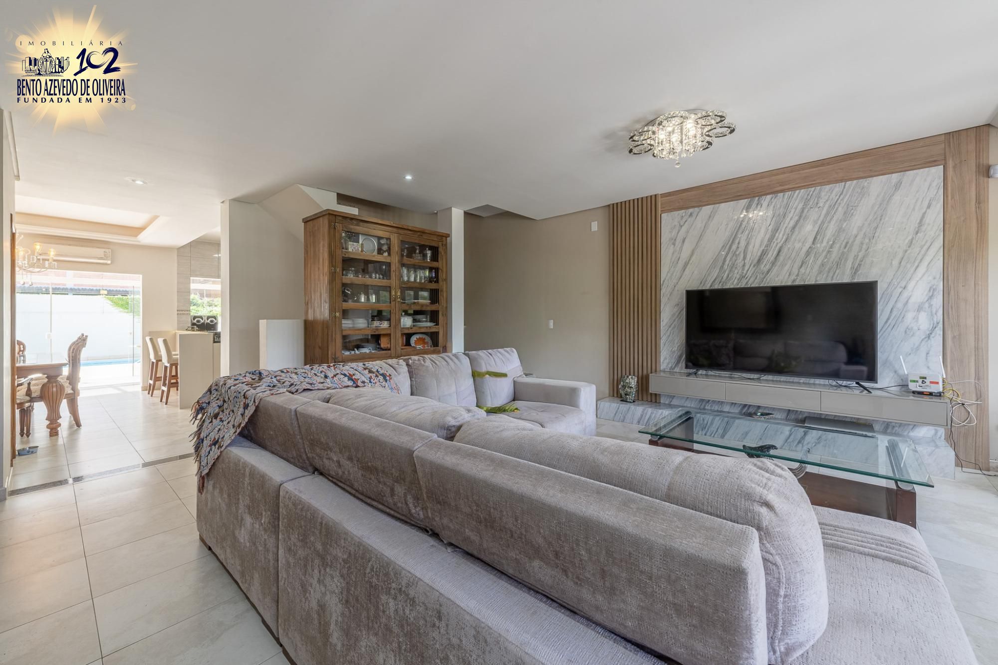 Casa, 3 quartos, 390 m² - Foto 1