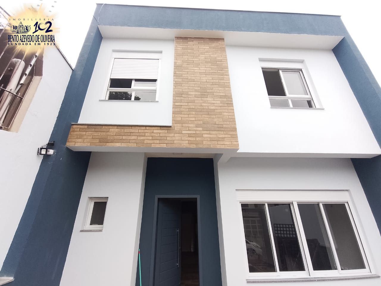 Casa, 4 quartos, 137 m² - Foto 1