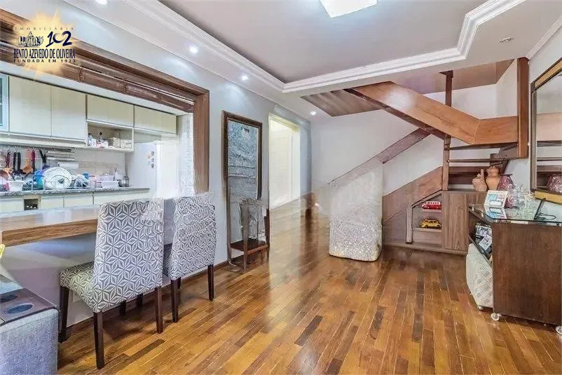 Cobertura, 3 quartos, 208 m² - Foto 1