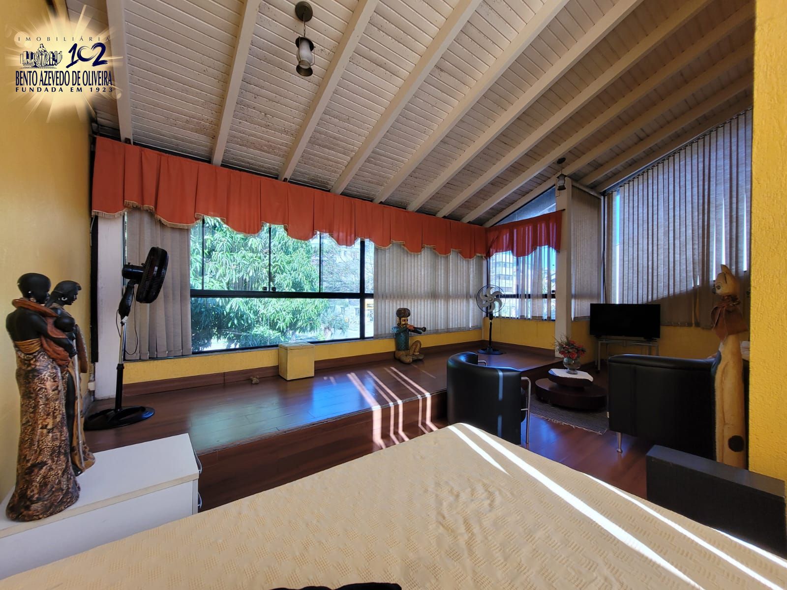 Casa, 4 quartos, 350 m² - Foto 29