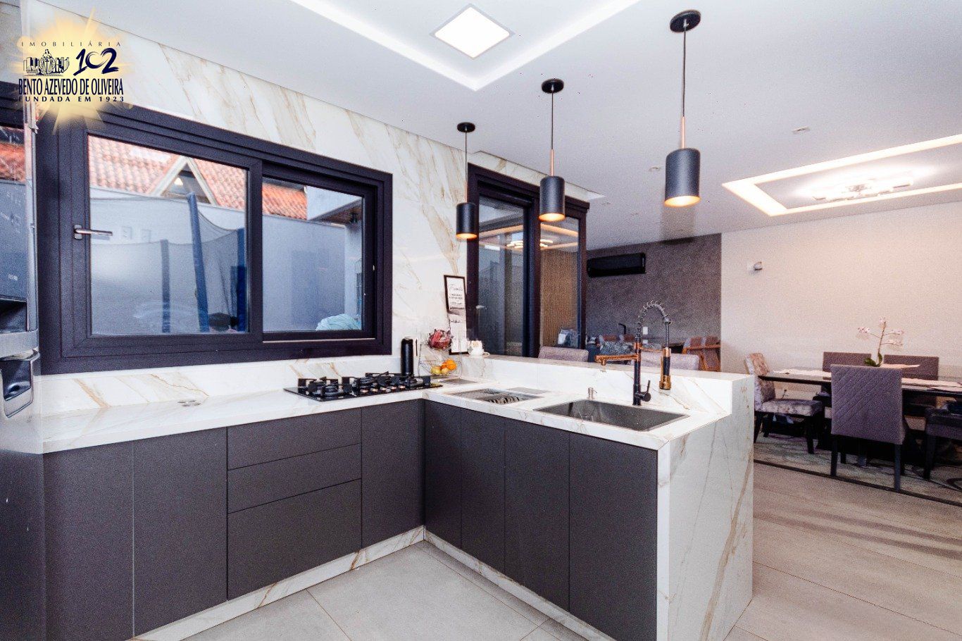 Casa, 4 quartos, 225 m² - Foto 19