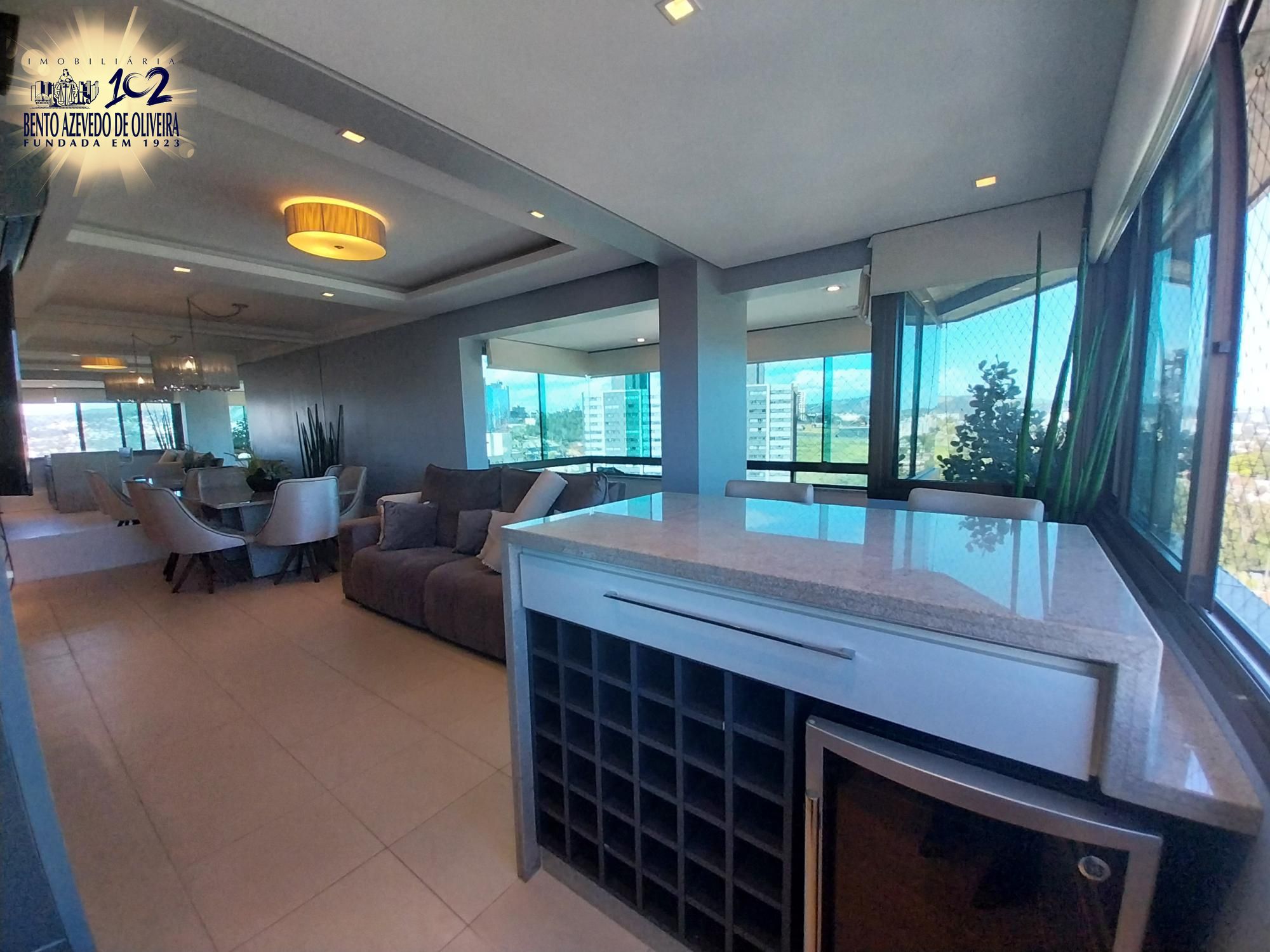 Apartamento, 2 quartos, 124 m² - Foto 1